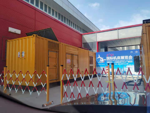 昆山发电车出租-发电机无电压或电压太低怎么办？